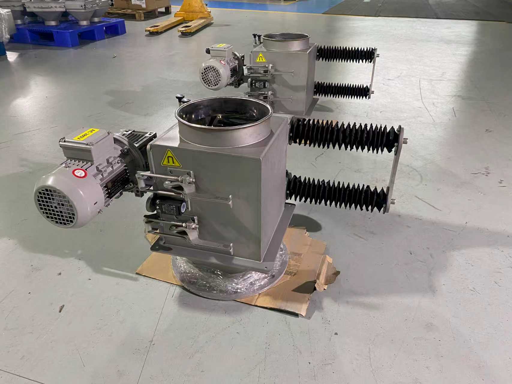 Dəmir çirklərindən bezdiniz? Tam Avtomatik Dəmir Təmizləyicisini sınayın!